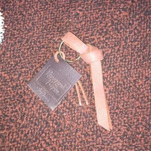 🎉Host Pick🎉 NWOT! 🌸5/$20 Unisex Leather Keychain Tassel!